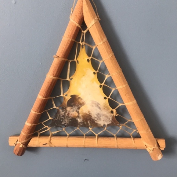 Rustic handpainted on leather & wood sticks frame Native American oil painting - Picture 7 of 16